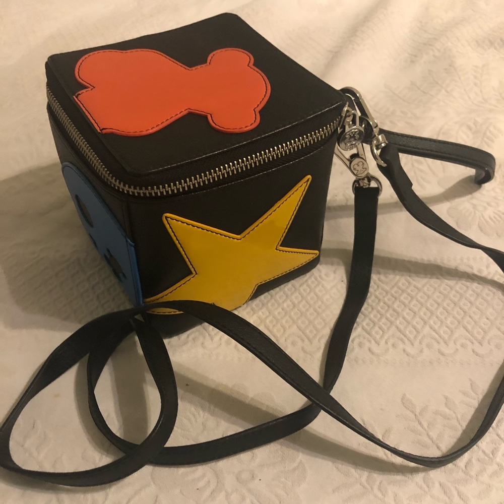 Tous Bag/Wristlet Cube